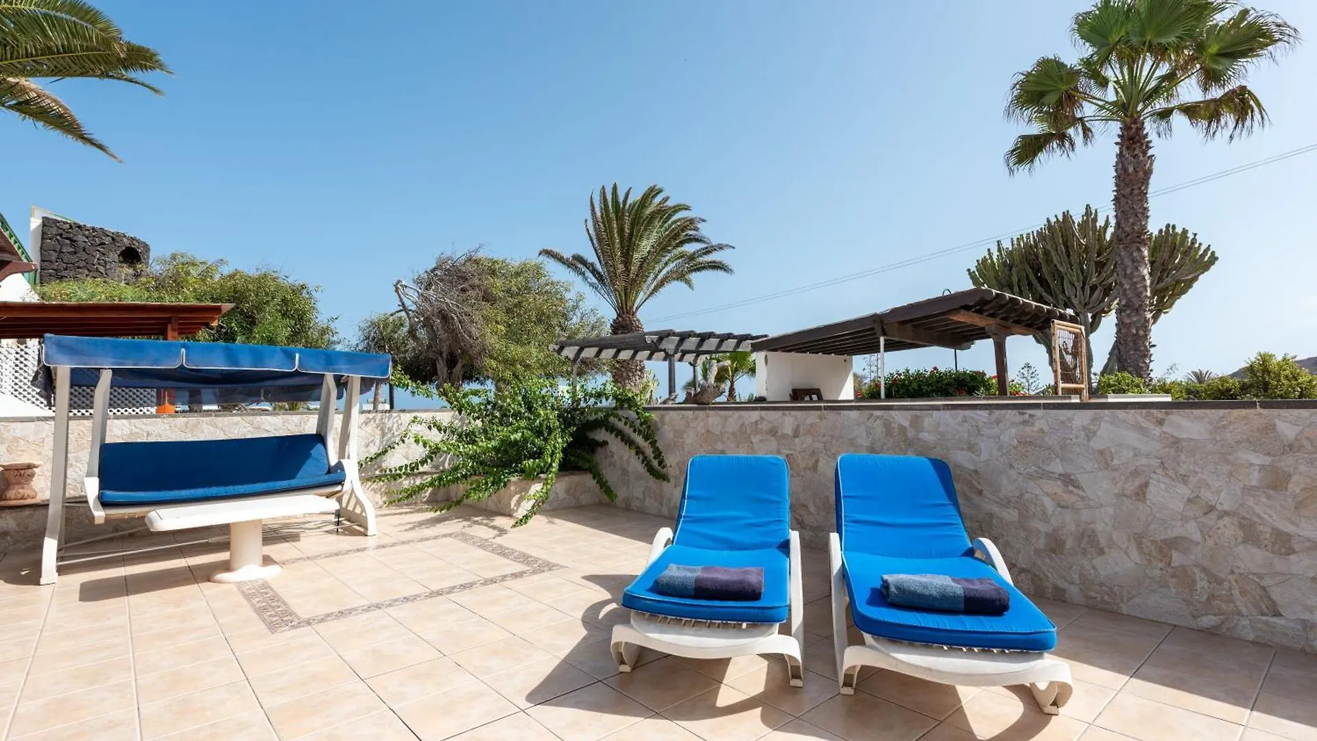 Villa Sol Charco del Palo 0*,  İspanya